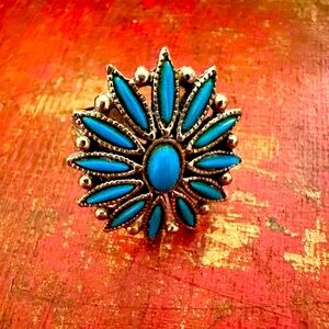 Silver and turquoise ring - ring size7